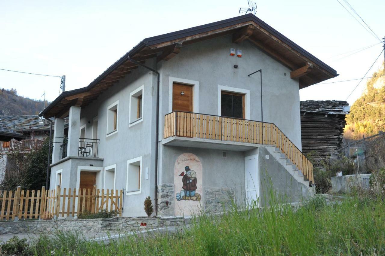 Lo Metcho Dou Bino Apartment Antey-Saint-André Exterior foto